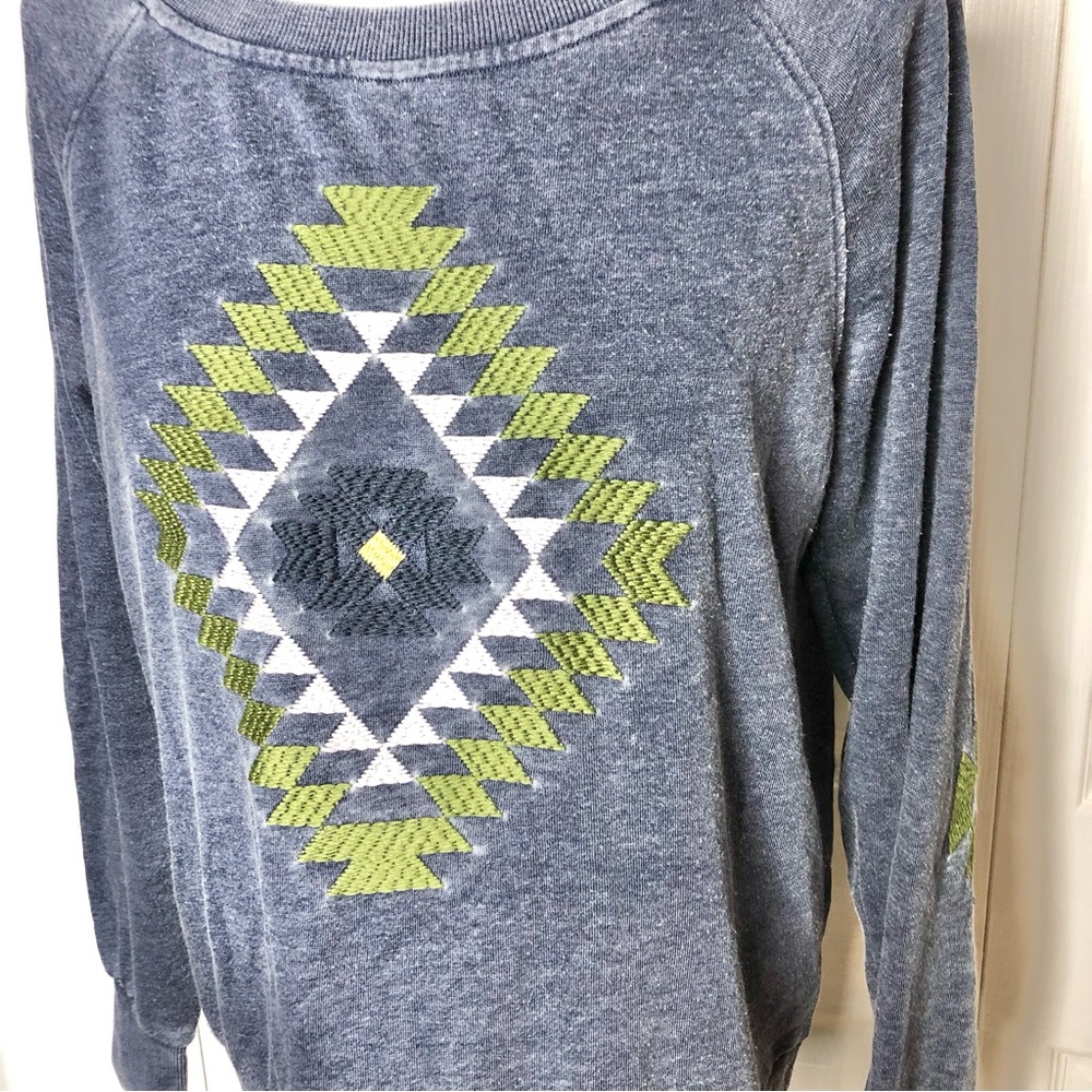 Ariat embroidered western-wear distressed sweatshirt, offset shoulders - Picture 2 of 7